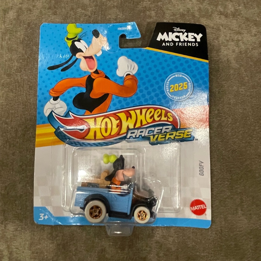 Hot wheels racer Verse Goofy